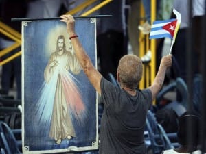 En su mayoría, el pueblo cubano, profesa la religión católica.
