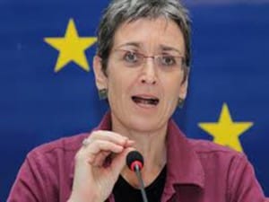 Ulrike Lunacek vicepresidenta del Parlamento Europeo y jefe de la Misión Electoral de la Unión Europea (UE) 