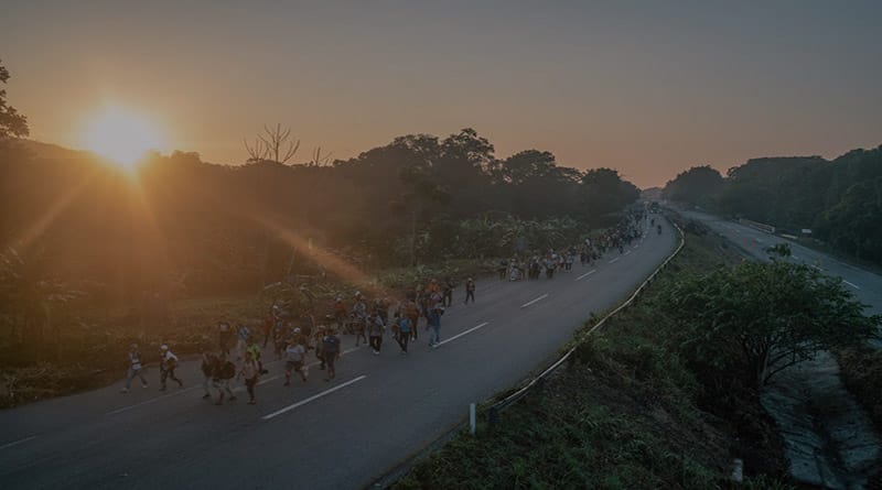 Caravana de migrantes hondure os pas de disputa en Honduras a