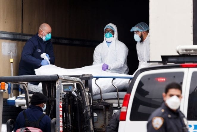 EE.UU registra su peor día de pandemia