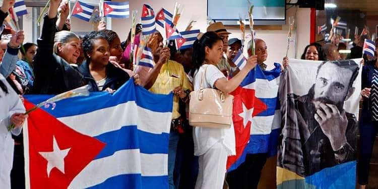 Brigada de médicos cubanos viene a Honduras