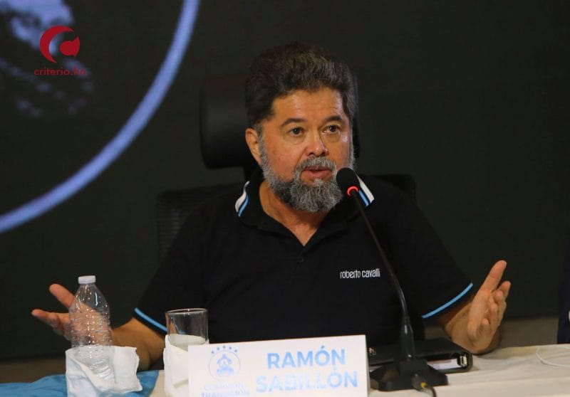 Ramón Sabillón ministro de seguridad