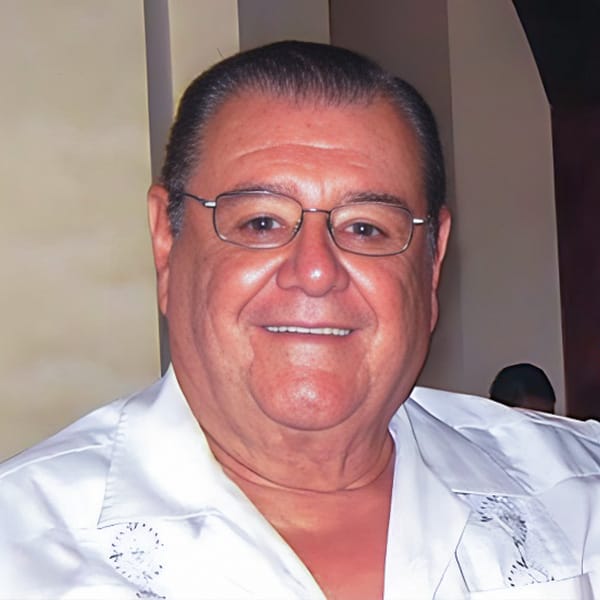 Picture of Arturo Rendón Pineda
